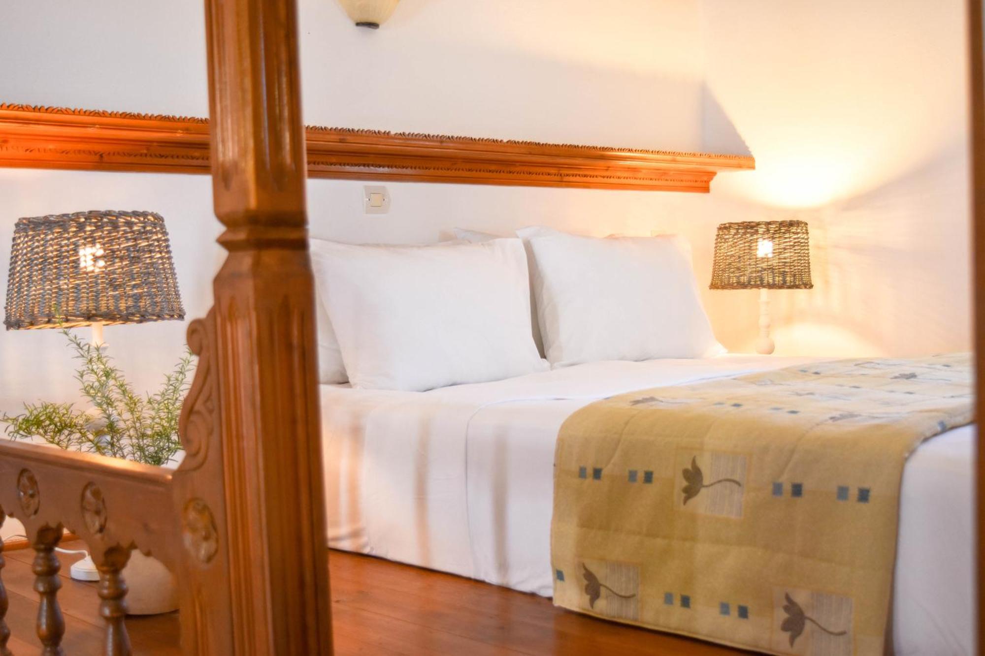 Astron Hotel Karpathos Town  Exterior photo