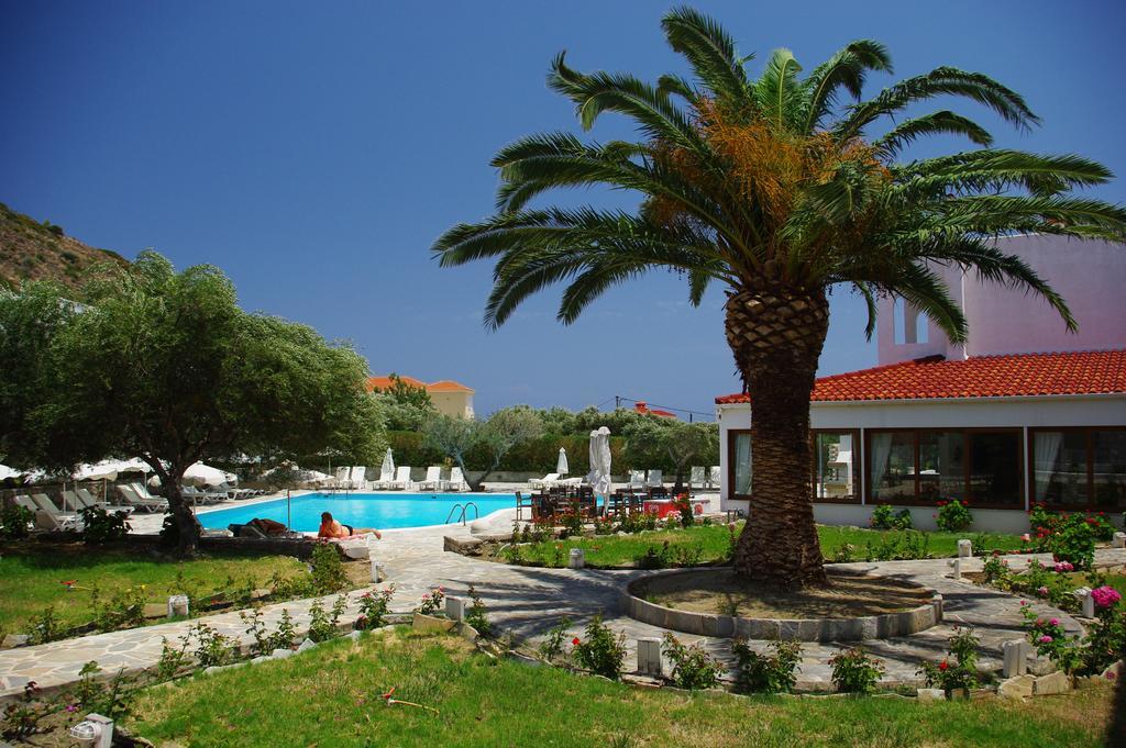 Astron Hotel Karpathos Town  Exterior photo