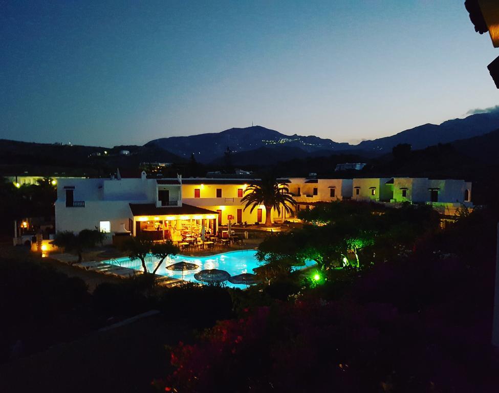 Astron Hotel Karpathos Town  Exterior photo